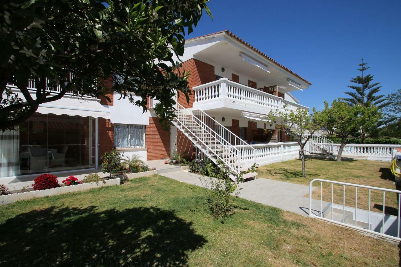 דירות קמברילס Casa Rosales 2 מראה חיצוני תמונה